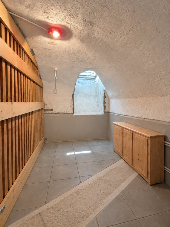 Immeuble de rendement de 5 appartements 12
