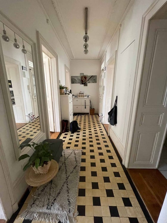 Appartement 4 pièces au 2ème étage - 1003 Lausanne 2