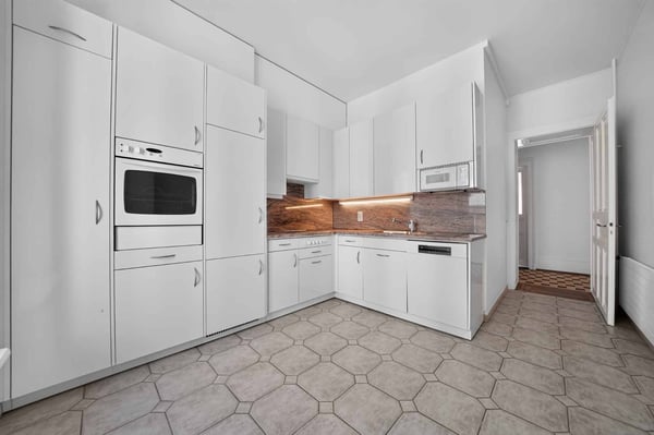 Appartement 4 pièces au 2ème étage - 1003 Lausanne 7