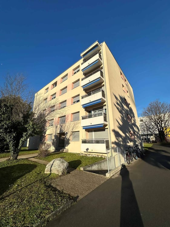 Bel appartement 3,5 pièces au 4ème étage - CHAVANNES-RENENS 1