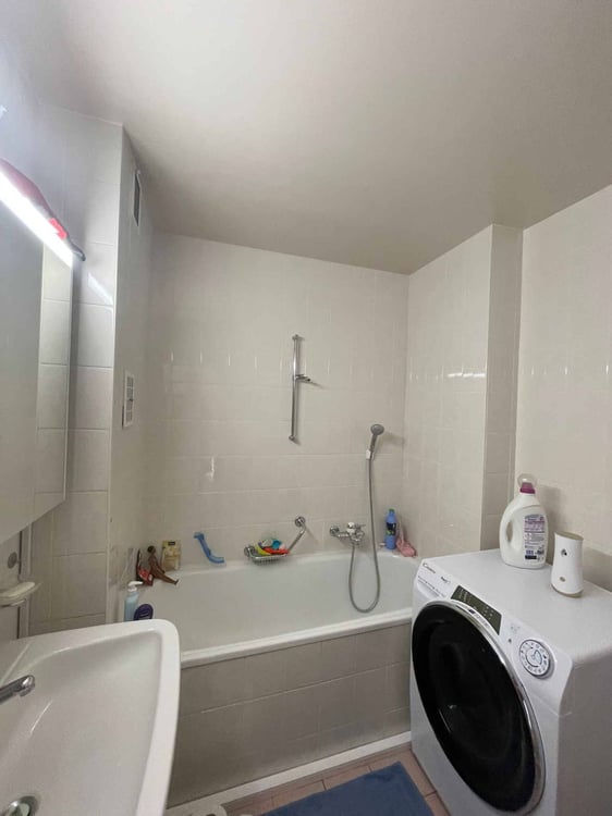 Bel appartement de 4,5 pièces au 2ème - à proximité du CHUV 10