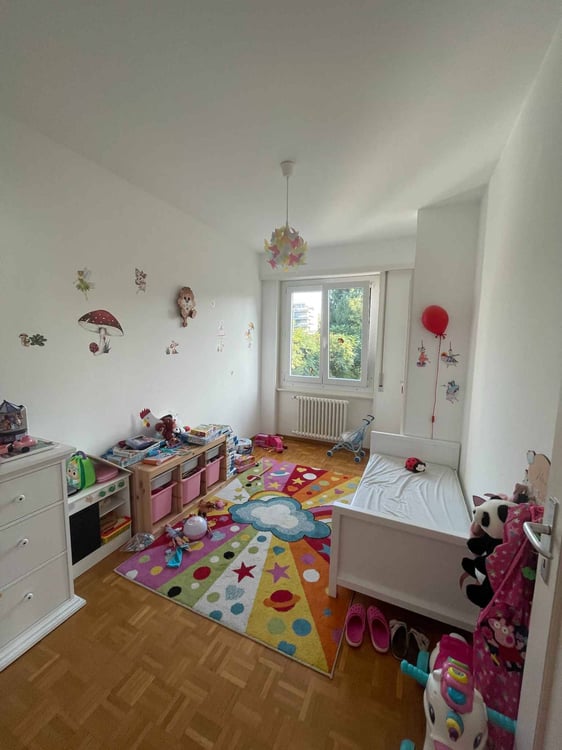 Bel appartement de 4,5 pièces au 2ème - à proximité du CHUV 8