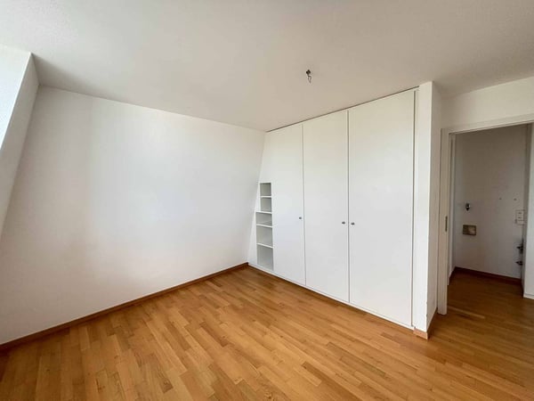 Bel appartement de 4,5 pièces en attique au centre de Lausanne 4