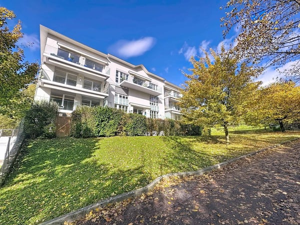 Spacieux et Lumineux 1.5 p avec grand balcon 11