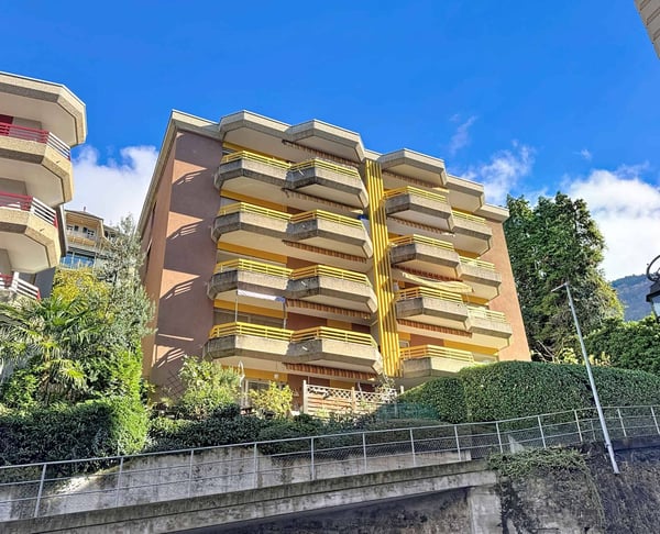 Spacieux 1.5 pièces de 12 m2 + grand balcon 1