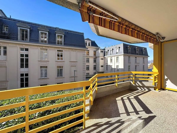 Spacieux 1.5 pièces de 12 m2 + grand balcon 3