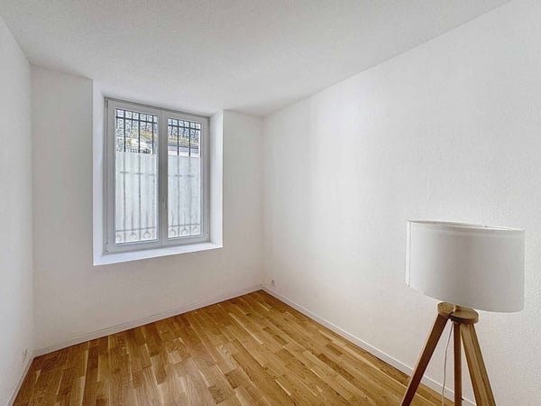 1 pièces de 78 m2 + 2 balcons - Superbe vue sur le Lac 12