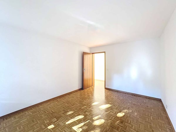 Spacieux 1.5 pièces de 12 m2 + grand balcon 11