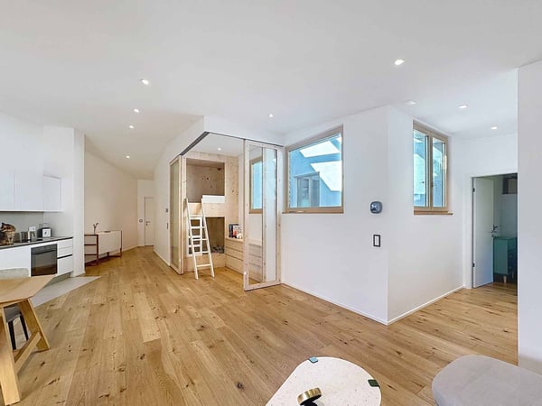 2.5 pièces Style Loft avec Loggia - Ultra Centré 5