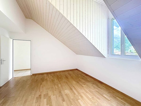 Grand 4.5 pièces de 137.7 m2 avec mezzanine et balcons couverts 9
