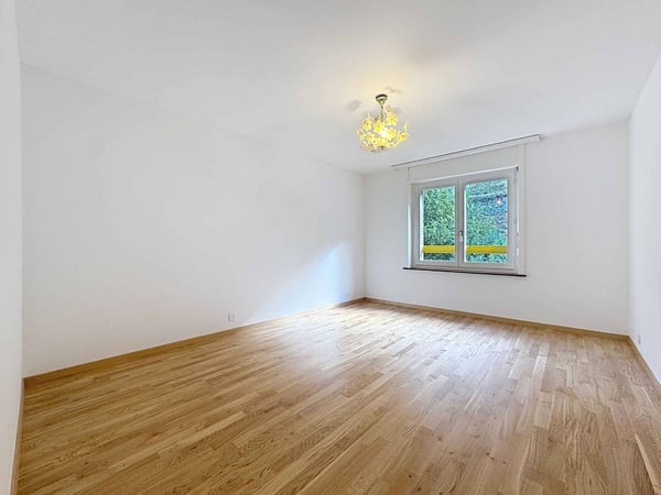 Au dernier étage - Grand 3.5 pièces sur 1 niveau de 79 m2 + balcon 7