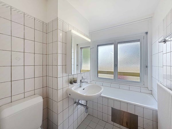 Au dernier étage - Grand 3.5 pièces sur 1 niveau de 79 m2 + balcon 8