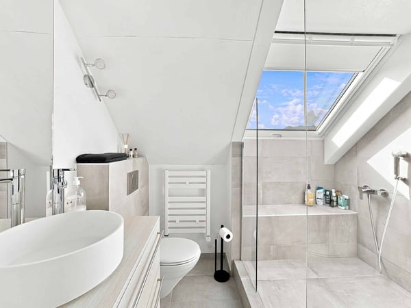 Superbe Appartement de 4.5 pièces de 129.5 m2 intérieurs + balcons 13