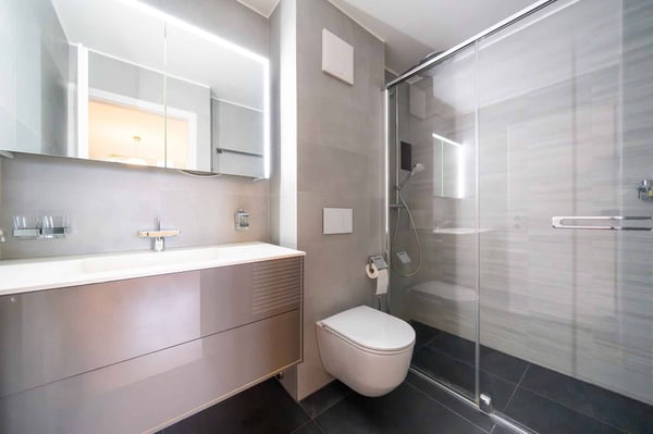 Superbe 5.5 pièces 133 m2 magnifiquement rénové avec grand balcon 9