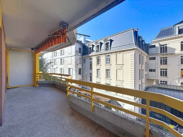 Au 1er étage - Grand 3.5 pièces sur 1 niveau de 79 m2 + balcon 2