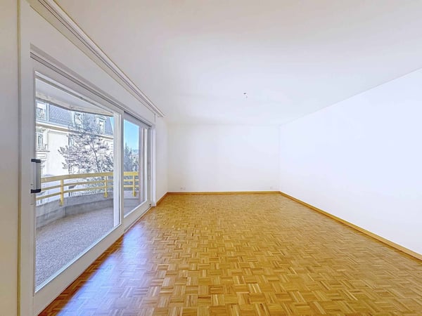 Au 1er étage - Grand 3.5 pièces sur 1 niveau de 79 m2 + balcon 4