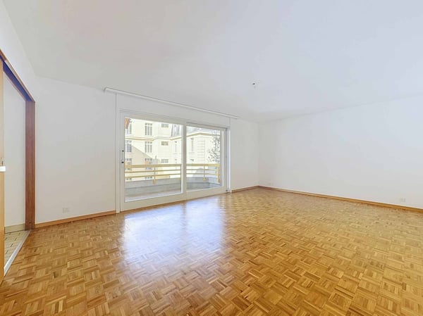 Au 1er étage - Grand 3.5 pièces sur 1 niveau de 79 m2 + balcon 3
