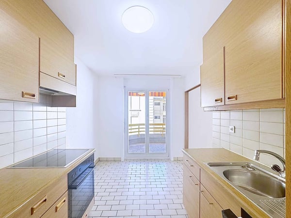 Au 1er étage - Grand 2.5 pièces sur 1 niveau de 57 m2 + balcon 5