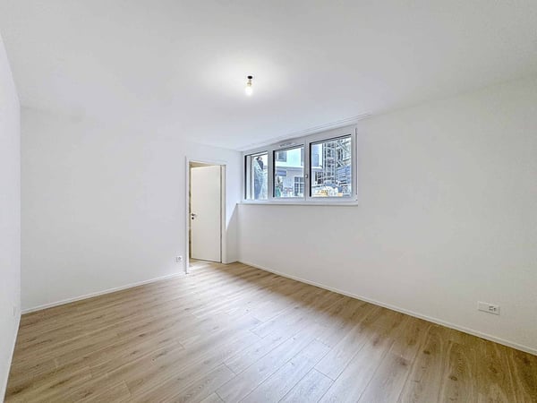 TRES GRAND 2.5 PCES NEUF DE 59 m2 7