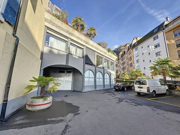 Surface administrative en plein centre-ville 1