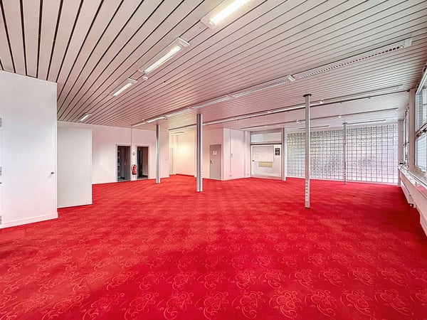 Surface commerciale ou administrative 3