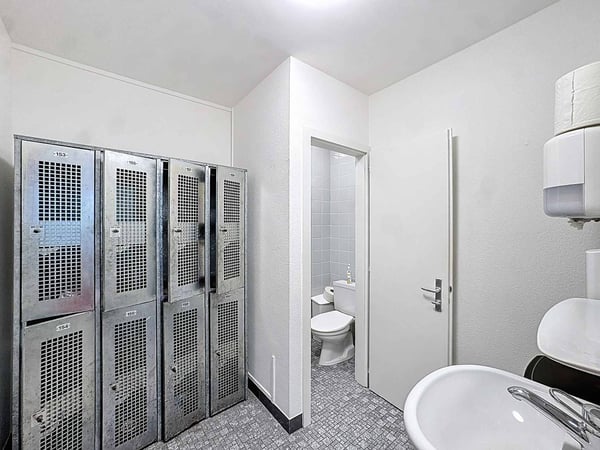 Surface commerciale ou administrative 7