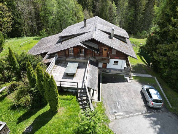 Authentique chalet de montagne avec vaste capacité d'hébergement 2