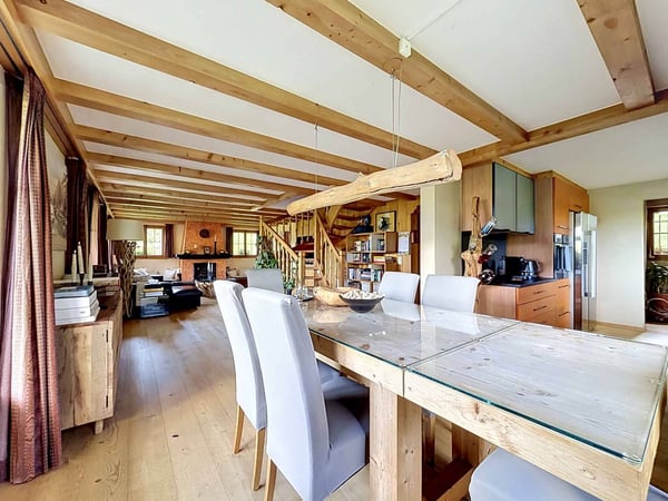 Grand chalet de 3 appartements avec vue panoramique 3