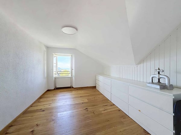 UN APPARTEMENT DE CHARME SUR LES HAUTEURS DE MONTREUX 9