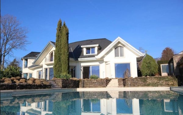 Luxueuse propriété avec vue panoramique 3