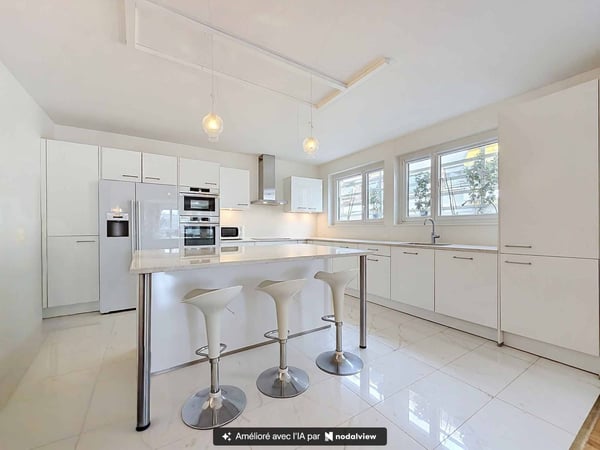 Magnifique appartement au cur du quartier prisé de Rumine 4