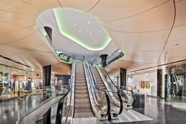 Luxueux Appartement au C?ur de Genève avec vue sur rue du Marché 2