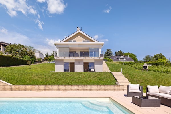 Rare Villa Individuelle avec piscine face aux vignobles 3