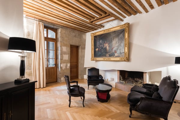 Bel appartement avec grande terrasse en Vieille-Ville 1