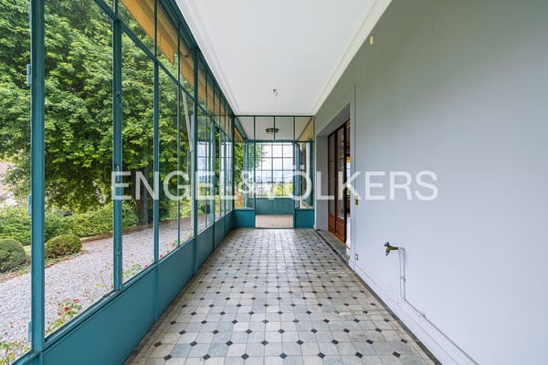 Propriété d'exception - sublime maison de Maître avec vue et accès lac 13