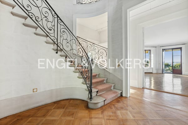 Propriété d'exception - sublime maison de Maître avec vue et accès lac 6