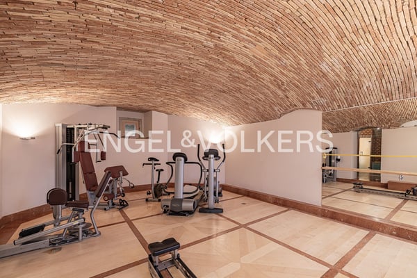 Propriété d'exception - sublime maison de Maître avec vue et accès lac 11