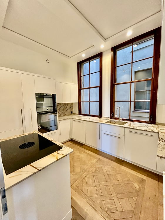 Magnifique appartement au coeur de la Vieille-Ville 6