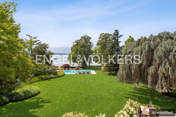 Villa d'exception pieds dans l'eau 3