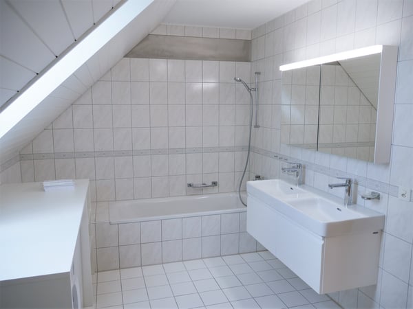 Attraktive 4.5-Zimmer-Maisonettewohnung 10