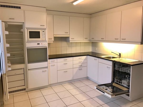 schöne und helle 3-Zimmerwohnung im 2. OG nähe Bachgraben 2