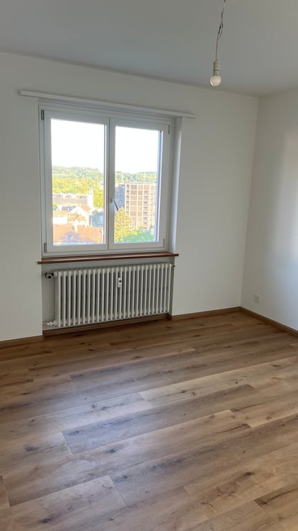 Sanierte 4-Zimmerwohnung im 2. Obergeschoss 3