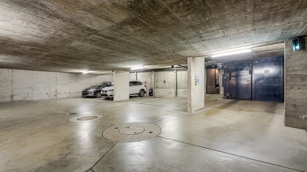 Sicherer Tiefgaragenparkplatz im Herzen von Basel 2