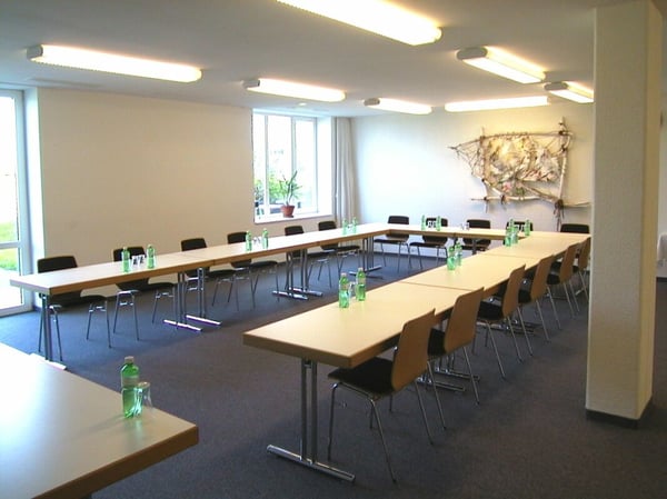 ehemaliges Sportzentrum mit Potential für Neunutzung! 15