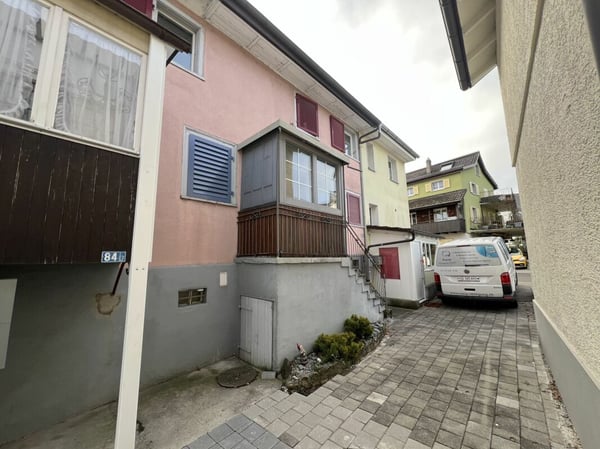 Zweifamilienhaus im steuergünstigen Horn 11