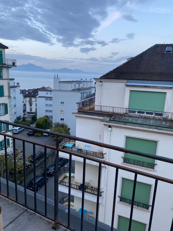 Charmant studio avec vue sur le lac 2