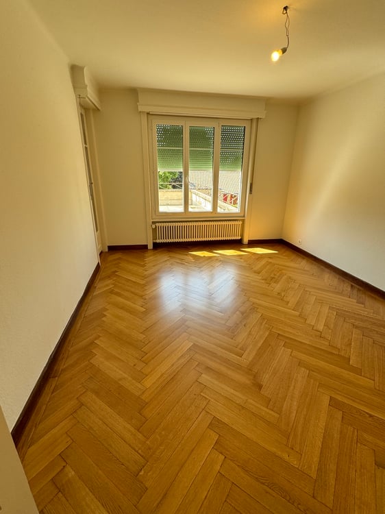 Appartement de 5 pièces situé au centre de Pully 5