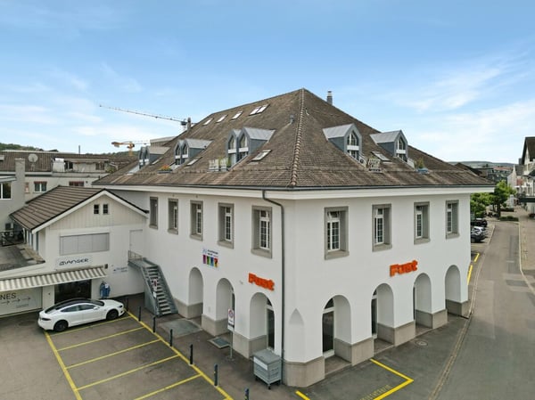 Vollvermietetes Wohn-/Geschäftshaus an zentraler Lage 2