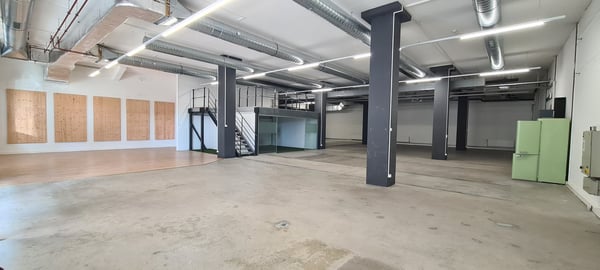 À LOUER : LOCAL COMMERCIAL D’EXCEPTION À NEUCHÂTEL 4