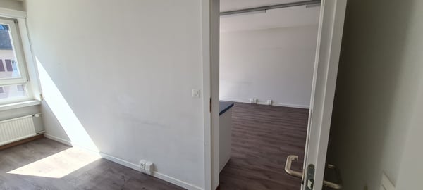 Cabinet médical / orthodontie / centre vétérinaire au cœur de La Chaux-de-Fonds 6